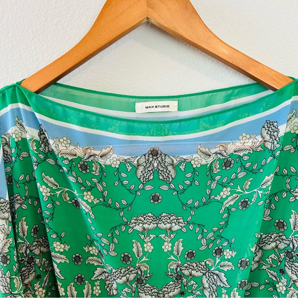 Flowy Cottage Green Patterned Scrunch Waist Elegant Feminine Women's Top - Picture 2 of 12